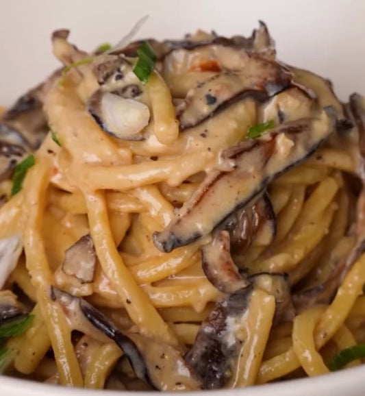 Bucatini Cacio Pepe E Funghi-Black Pepper and Mushroom Pasta