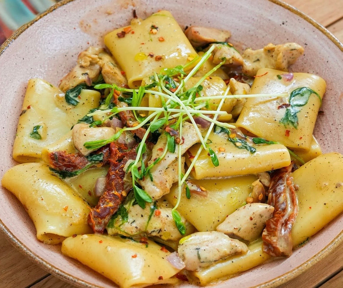 Tuscan Chicken Paccheri-Reheat And Eat