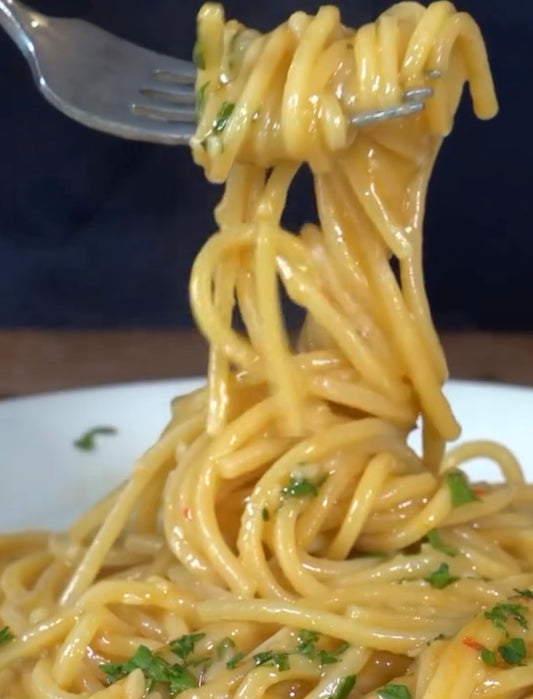 Whipped Cannellini Aglio e Olio Bucatini 🧄